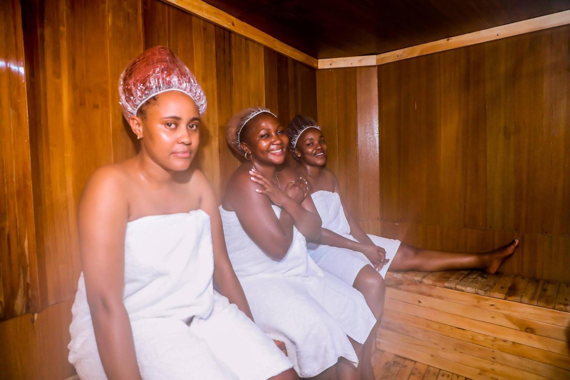 Vose Hotel & Spa Dar Es Salaam Ngoại thất bức ảnh